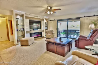 Photo #5: 6193951 Listing 