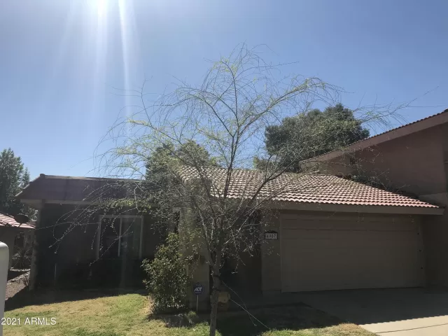 MLS: 6194035 Condo For Sale