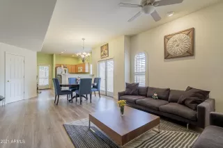 Photo #6: 6194050 Listing