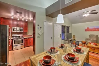 Photo #2: 6194126 Listing