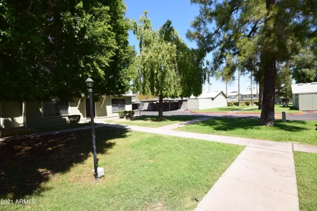 MLS: 6194404 Condo For Sale