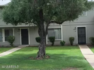 Photo #3: 6194404 Listing 