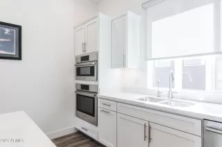 Photo #3: 6194453 Listing