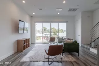 Photo #6: 6194453 Listing