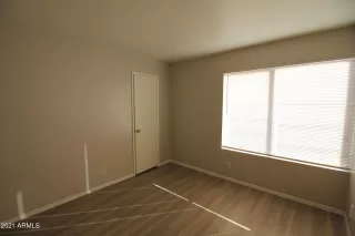 Photo #4: 6194457 Listing