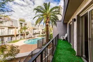 Photo #3: 6194538 Listing