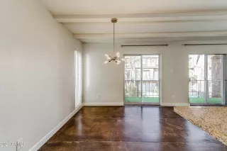 Photo #6: 6194538 Listing