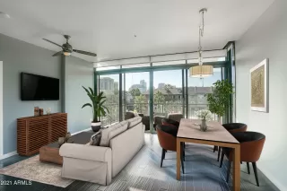 Photo #4: 6194617 Listing