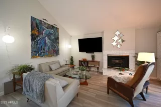 Photo #2: 6194636 Listing