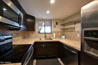 Photo #3: 6194636 Listing