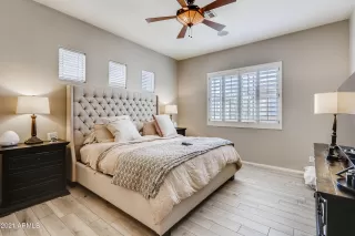 Photo #5: 6194667 Listing