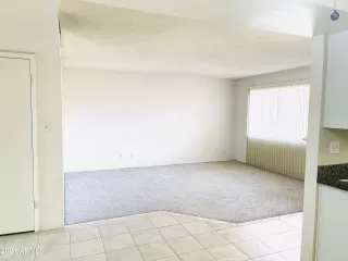 Photo #6: 6194765 Listing 