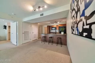 Photo #6: 6195142 Listing
