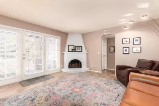 Photo #5: 6195356 Listing