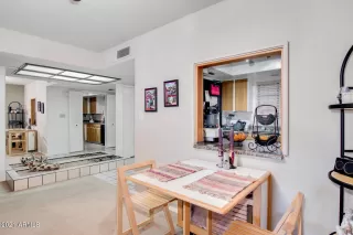 Photo #3: 6195463 Listing