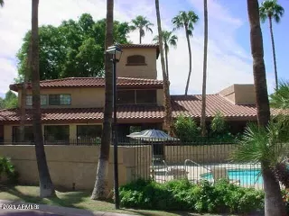 Photo #4: 6195463 Listing