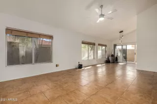 Photo #3: 6195474 Listing