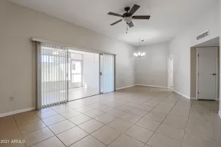 Photo #5: 6195506 Listing 