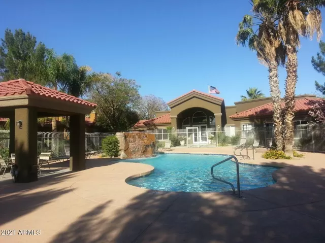 MLS: 6195793 Condo For Sale