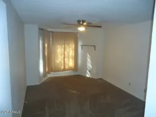 Photo #5: 6195891 Listing 