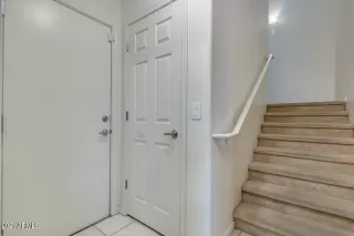 Photo #2: 6195914 Listing 