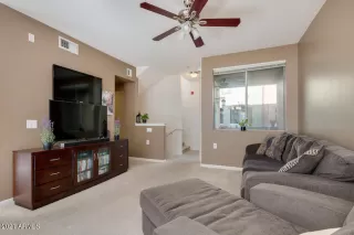 Photo #4: 6195914 Listing 