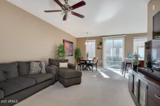 Photo #6: 6195914 Listing 