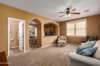 Photo #5: 6195968 Listing 