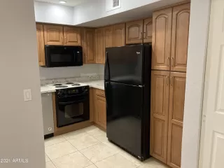 Photo #2: 6195985 Listing