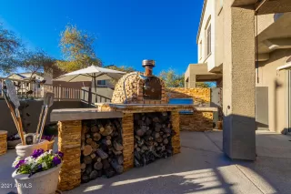 Photo #2: 6196029 Listing