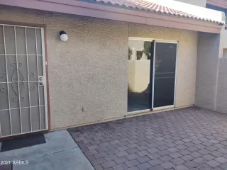 Photo #4: 6196187 Listing