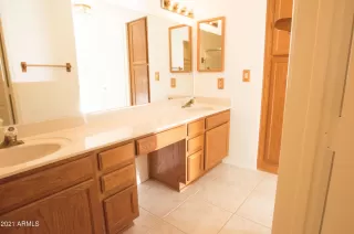 Photo #4: 6196292 Listing