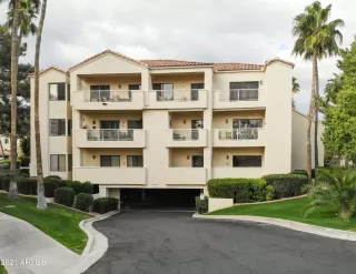 Photo #6: 6196292 Listing