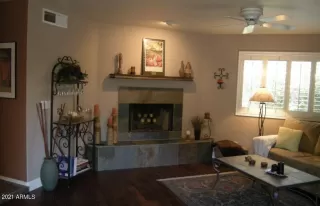 Photo #3: 6196449 Listing