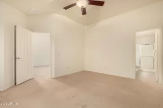 Photo #4: 6196487 Listing 