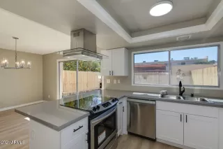 Photo #2: 6196510 Listing