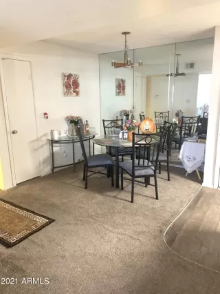 Photo #3: 6196529 Listing