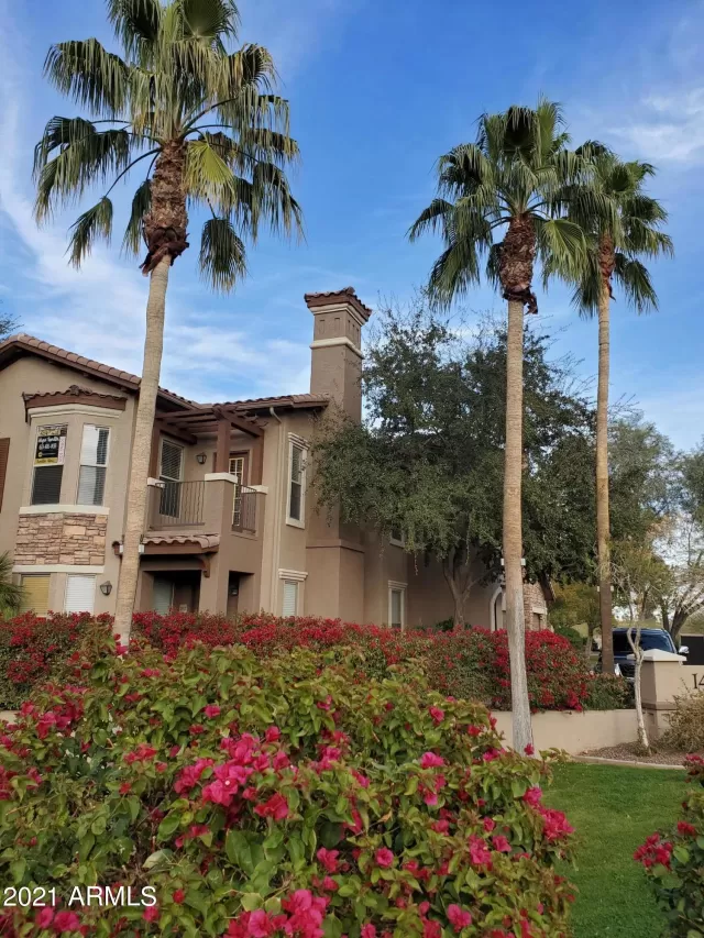 MLS: 6196556 Condo For Sale