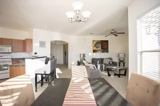 Photo #4: 6196556 Listing