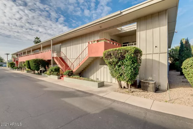 MLS: 6196680 Condo For Sale