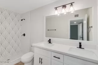 Photo #3: 6196680 Listing