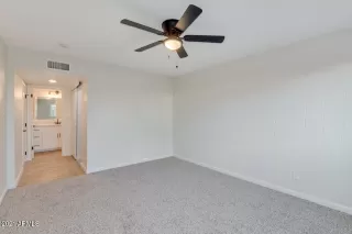 Photo #4: 6196680 Listing