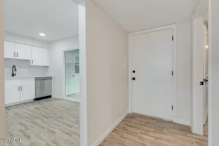 Photo #6: 6196680 Listing