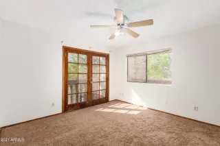 Photo #4: 6196711 Listing