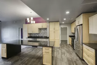 Photo #1: 6196801 Listing 