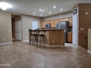 Photo #3: 6196802 Listing