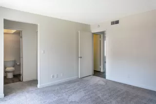 Photo #6: 6196816 Listing 