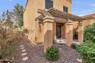 Photo #2: 6197028 Listing 