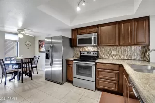 Photo #4: 6197028 Listing 