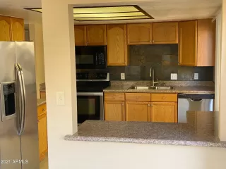 Photo #5: 6197193 Listing